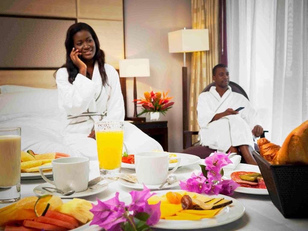 Sofitel Malabo President Palace מסעדה תמונה