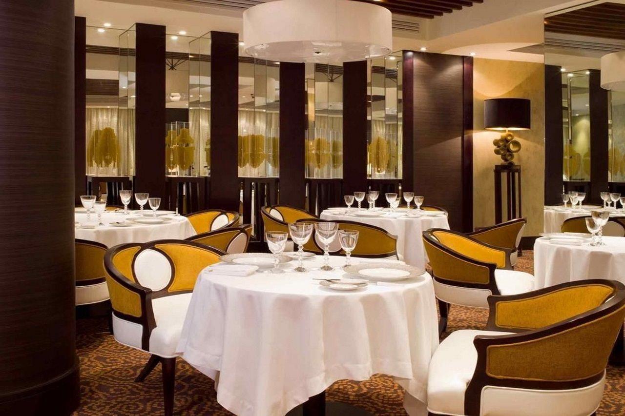 Sofitel Malabo President Palace מסעדה תמונה